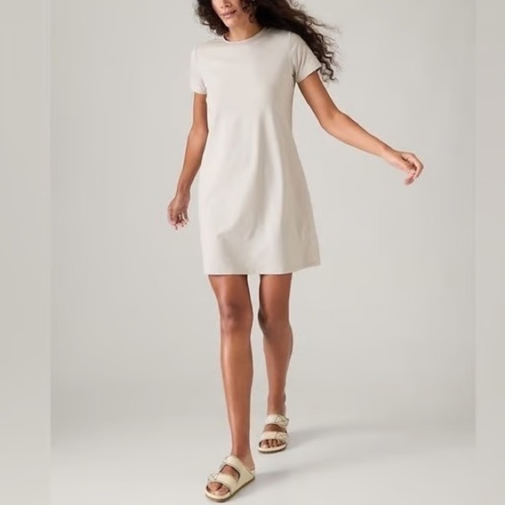 NWT! Athleta Casual Essential Tee Dress in Abalone in Size Medium Tall